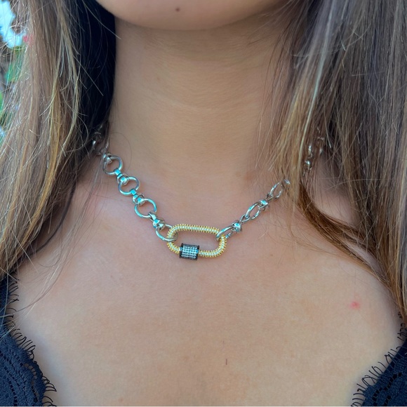 Dahlia Carabiner Necklace - Picture 3 of 13